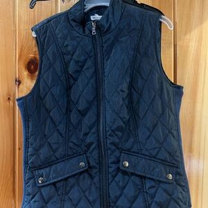 Westport Quilted Vest in Navy with Snap Flap Pockets